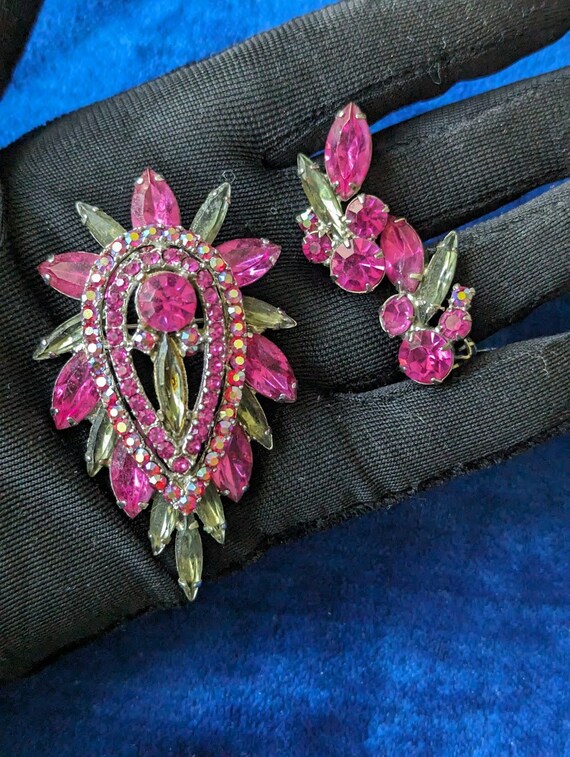 Outstanding Uncommon Verified Juliana Brooch to Pe