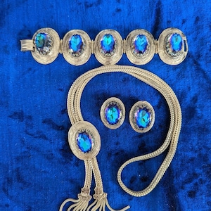 Unsigned Schiaparelli Parure with  Heliotrope Headlight Rhinestones