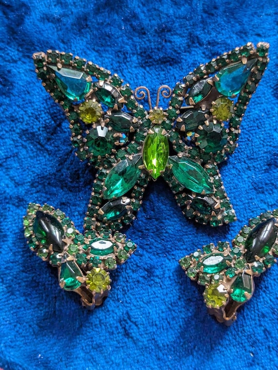 Weiss Butterfly Set Brooch and Matching Earrings - image 1