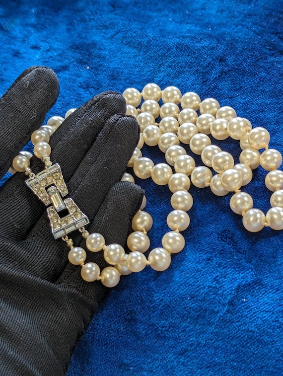 1950s Crown Trifari Double Strand Faux Pearls wit… - image 3