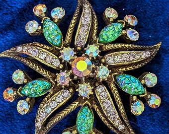 Vintage Florenza Brooch with Molded Glass and Rhinestones