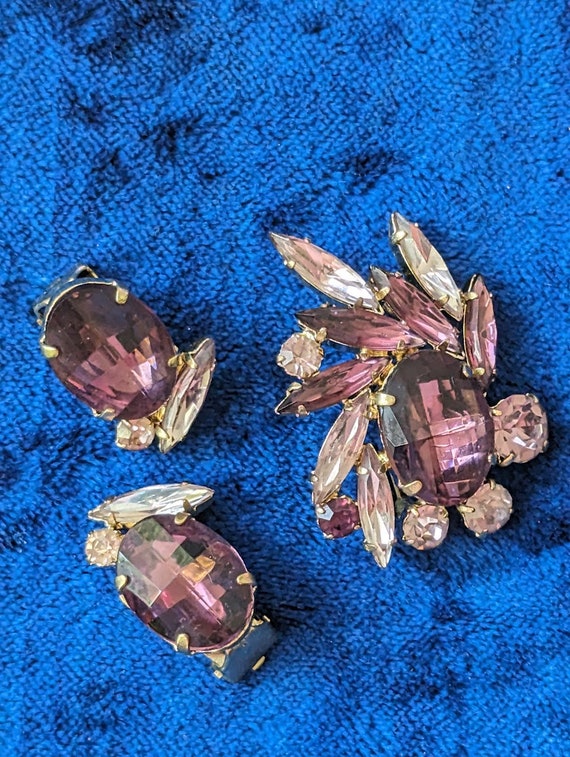 Vintage Purple Rhinestone Set Brooch and Earrings - image 1