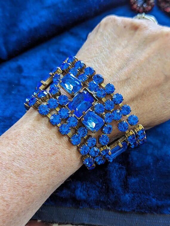 Vintage Bijoux MG Stunning Vivid Blue Rhinestone … - image 2