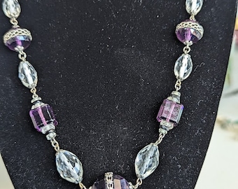 Collana vintage in cristallo al piombo Art Déco e perline di vetro viola
