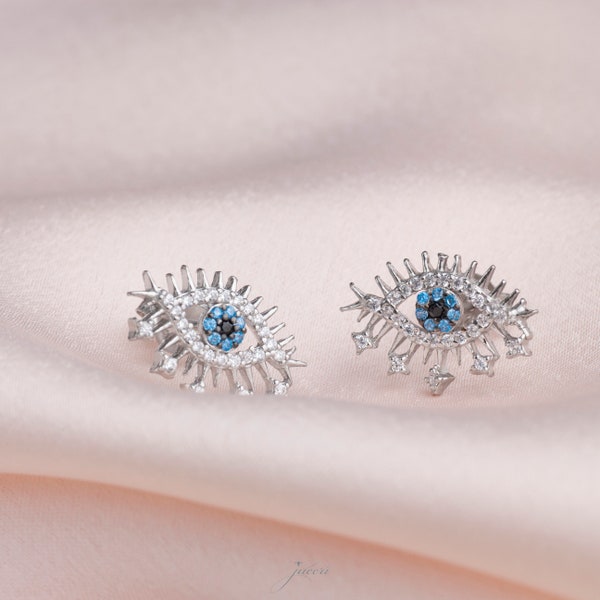 Boucle d'oreille minimaliste Evil Eye, Boucle d'oreille délicate Evil Eye, Boucle d'oreille protectrice pour le troisième oeil, Boucle d'oreille Evil Eye, Argent sterling 925, Cadeau d'anniversaire