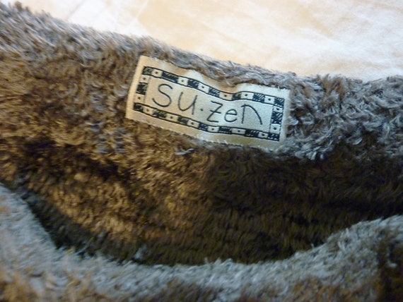 Su-Zen Faux Fur Midi-Length Skirt, Chicago Design… - image 3
