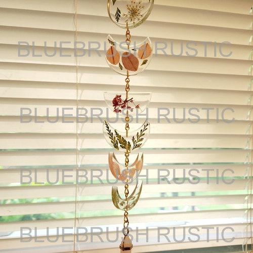 Hanging moon phase decor, dried flowers, flower moon, boho decor, gifts for her, bedroom decor, home decor, wall decor, moon decor
