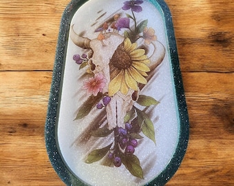 Rolling tray, skull decor, glow in the dark, trinket tray, bathroom decor, home decor,glitter, kitchen decor, soap caddy,jewelry, resin tray