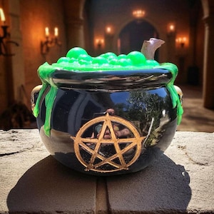 Cauldron jar, stash jar, witchy decor, Halloween decor, Cauldron, resin jar, home decoration, bubbling witches potion, trinket storage
