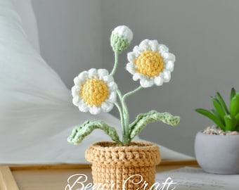 Handmade Crochet Daisy in Pot: Cotton Yarn Home Decor