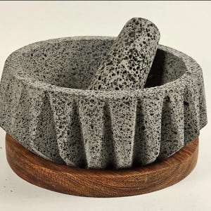 パロタ材のベース付き火山石サルセロ