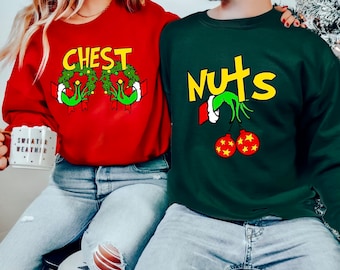 Felpe abbinate Chest Nuts per coppie, umorismo natalizio, felpa con cappuccio per le vacanze in famiglia, proverbi divertenti, maglione per coppie, magliette Grinch per le feste di Natale