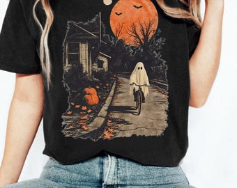 Maglietta gotica con fantasma di Halloween, maglietta spettrale con fantasma in bicicletta, maglietta gotica di Halloween, maglietta vintage di Halloween, maglietta con zucca, maglione spettrale con fantasma