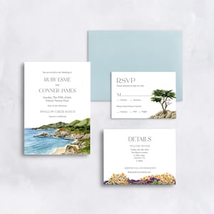 Op de afbeelding: Huwelijksuitnodigingsset met een aquarelillustratie van een strandscene. De uitnodigingskaart toont de namen "Ruby Esme" en "Conner James" samen met de datum en locatie van de bruiloft. De RSVP-kaart biedt ruimte voor gasten om hun aanwezigheid en hun dinerkeuzes aan te geven. De detailkaart bevat informatie over het welkomst diner.