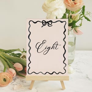 Laço preto e número de mesa rosa MODELO, Cartões de mesa, Design de rabiscos, Design ondulado, Imprimível, Laço preto aquarela, 5x7