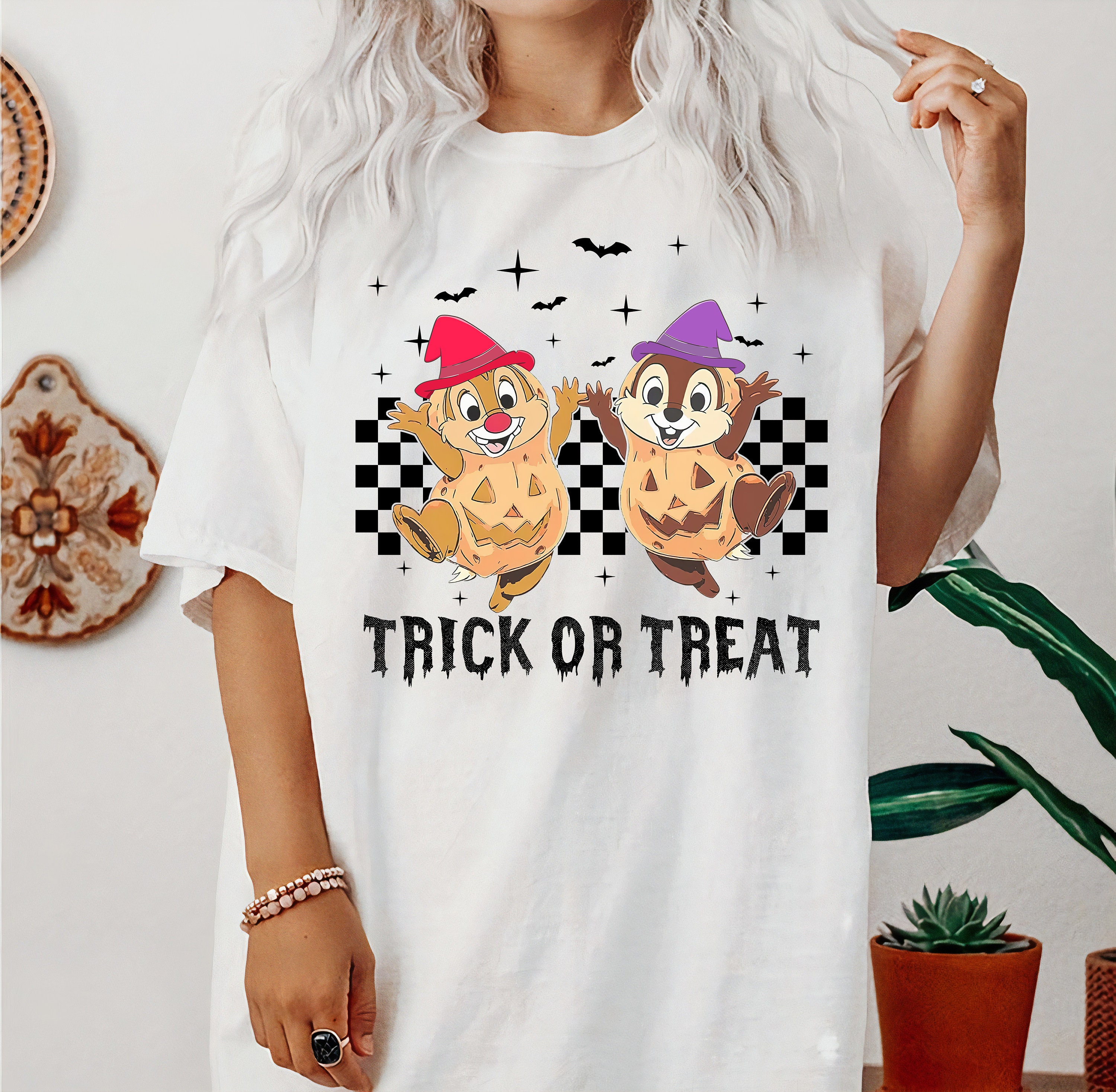 Discover Disney Chip And Dale Witch Costume Halloween Trick Or Treat Rescue Ranger Double Trouble T-Shirts Familiaux Assortis