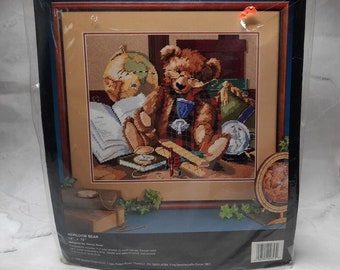 Vintage Bucilla Needlepoint Kit Heirloom Bear 4657 14X12 Toys Nostalgia