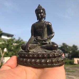 MD082 Antique vintage copper bronze Amitabha Bodhisattva  Crafts tibetan nepal  buddha figurine statuette  buddhist worship praying idol