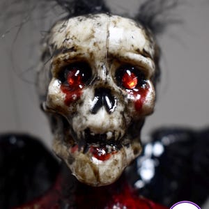 Macabre Creepy Doll,Disturbing Jewellery Display,Haunted Demon Girl,Dead Skull Girl, Possessed Doll,Unusual Dark Art,Horror Gore Gift