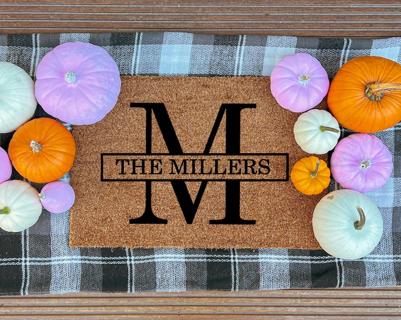 Personalized Family Name Door Mat, Housewarming Gift, Custom Door Mat, Custom Last Name Mat, Personalized Initial Door Mat, Wedding Gift