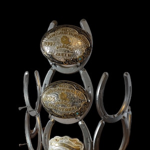 Semi Round Belt Buckle Display