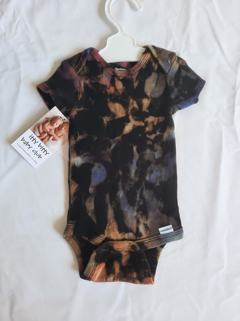 INFANT Size 0/3m NB Reverse Bleach Tie Dye Onesie Onesy Bodysuit Tshirt