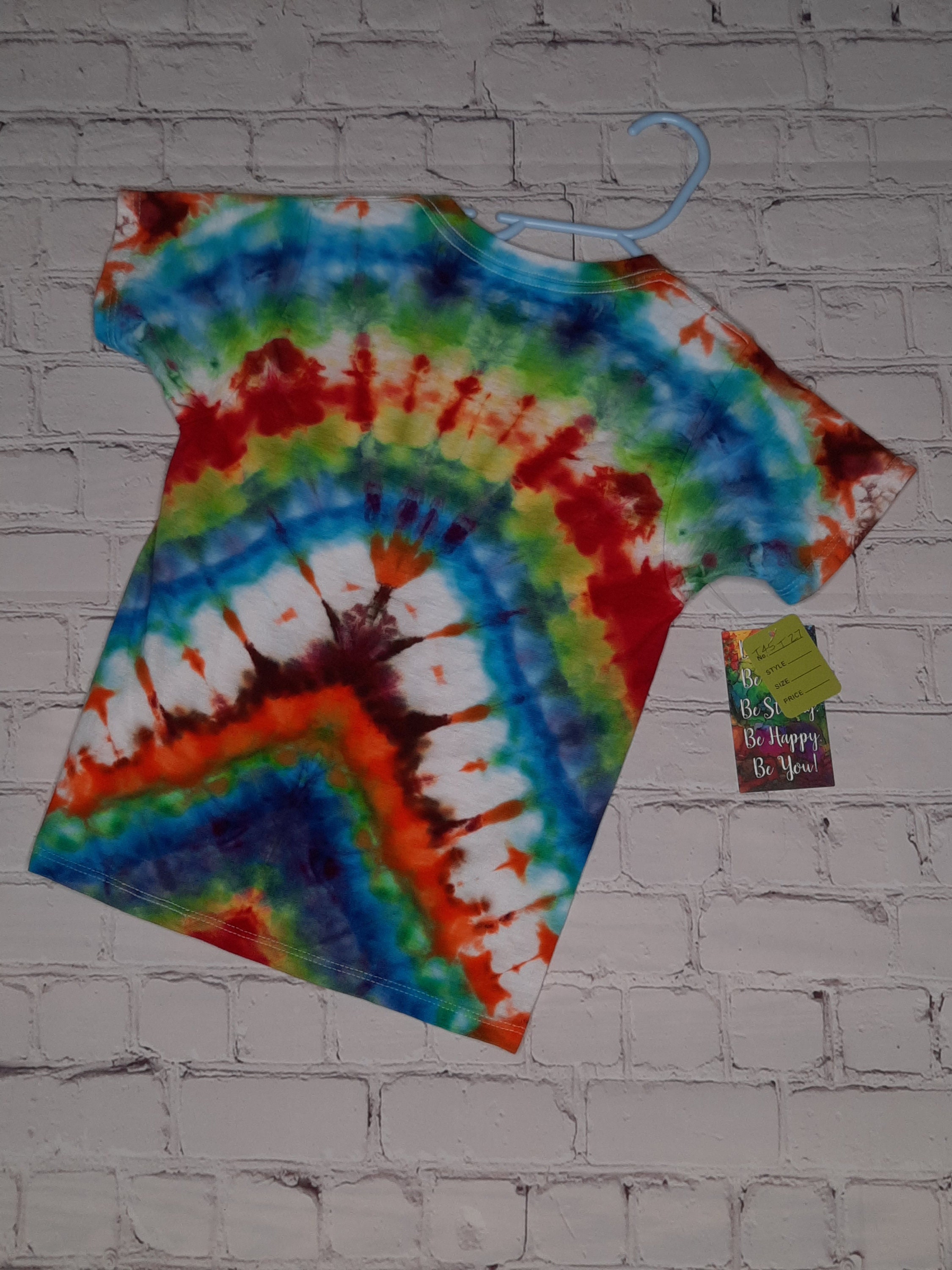 Crafts: Duds to tie dye for