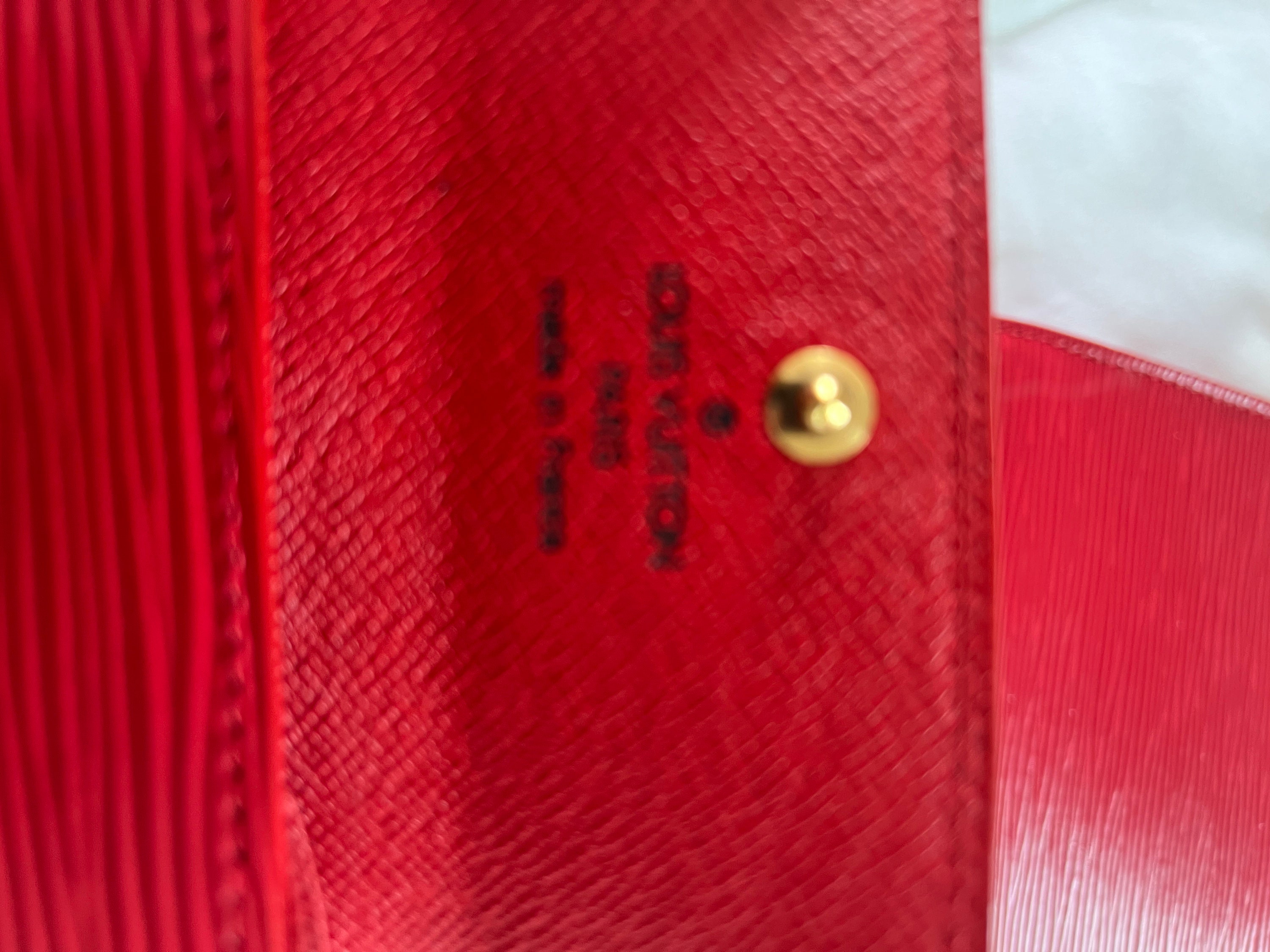 LOUIS VUITTON Sofia Coppola Key Holder Leather Red M00260 LV Auth 41754  ref.920022 - Joli Closet