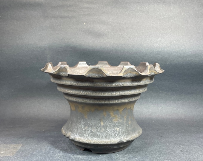 6.75 inch W* 5inch H/ High quality handmade ceramic pottery/Succulent Pot/Handmade Pot/Caudex Pot/Ceramic Pot/Planters/Black Pots/Cactus Pot