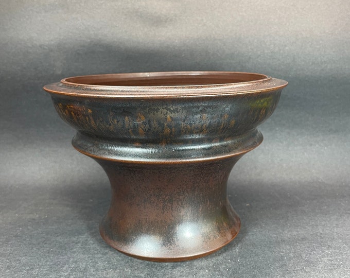 6.75inch W* 5 inch H/ High quality handmade ceramic pottery/Succulent Pot/Handmade Pot/Caudex Pot/Ceramic Pot/Planters/Black Pots/Cactus Pot