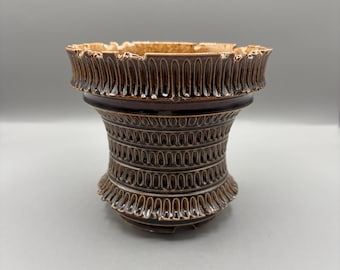 5.5 inch W* 5 inch H/ High quality handmade ceramic pottery/Succulent Pot/Handmade Pot/Caudex Pot/Ceramic Pot/Planter/Brown Pot