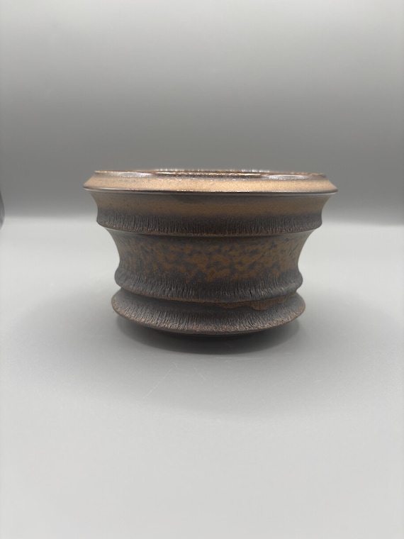4.5 inch W* 3 inch H/ High quality handmade ceramic pottery/Succulent Pot/Handmade Pot/Caudex Pot/Ceramic Pot/Planter/Black Pot