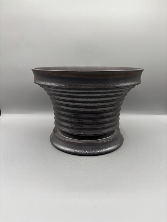 8 inch W* 5.75 inch H/ High quality handmade ceramic pottery/Succulent Pot/Handmade Pot/Caudex Pot/Ceramic Pot/Planter/Black Pot/Cactus Pot