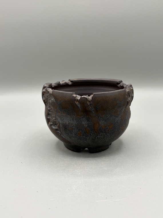 3.5 inch W* 2.5 inch H/ High quality handmade ceramic pottery/Succulent Pot/Handmade Pot/Caudex Pot/Ceramic Pot/Planter/Black Pot