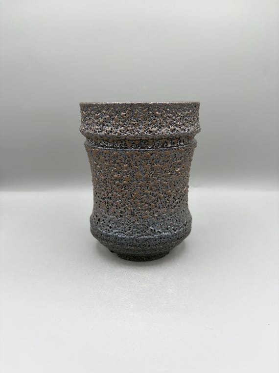 4.5 inch W* 6 inch H/High Quality Handmade Ceramic Pottery/Molten Iron Planter/ Caudex/ Agave/Succulent Planter/ Silver-Gray Matallic Glaze