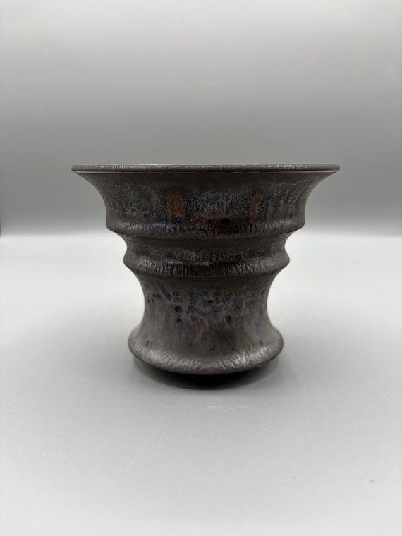 4.75 inch W* 3.75 inch H/ High quality handmade ceramic pottery/Succulent Pot/Handmade Pot/Caudex Pot/Ceramic Pot/Black Pot/Cactus Pot