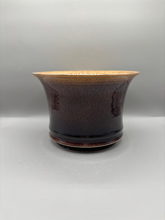8.25 inch W* 5.5 inch H/ High quality handmade ceramic pottery/Succulent Pot/Handmade Pot/Caudex Pot/Ceramic Pot/Planter/Black Pot
