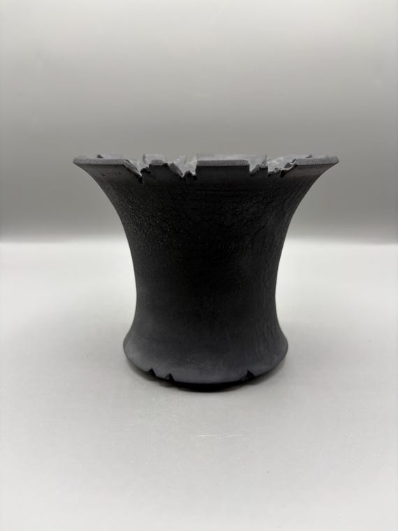 5.5 inch W* 4.5 inch H/ High quality handmade ceramic pottery/Succulent Pot/Handmade Pot/Caudex Pot/Ceramic Pot/Black Pot/Cactus Pot