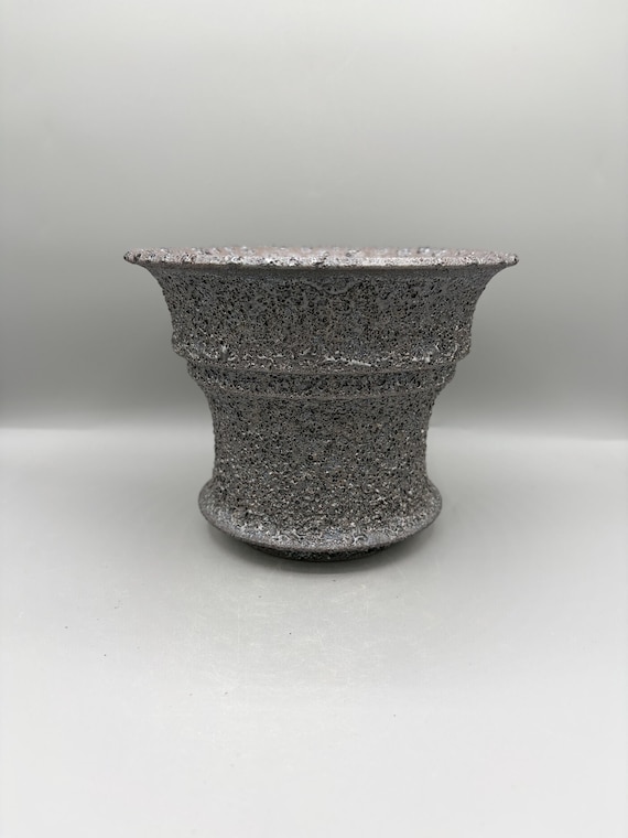 7.25 inch W* 5.5 inch H/High Quality Handmade Ceramic Pottery/Molten Iron Planter/Caudex/ Agave/Succulent Planter/Silver-Gray Matallic Glaze