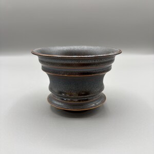 4 inch W* 2.75 inch H/ High quality handmade ceramic pottery/Succulent Pot/Handmade Pot/Caudex Pot/Ceramic Pot/Planter/Black Pot