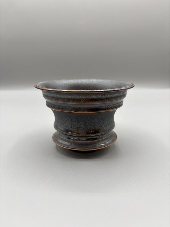 4 inch W* 2.75 inch H/ High quality handmade ceramic pottery/Succulent Pot/Handmade Pot/Caudex Pot/Ceramic Pot/Planter/Black Pot