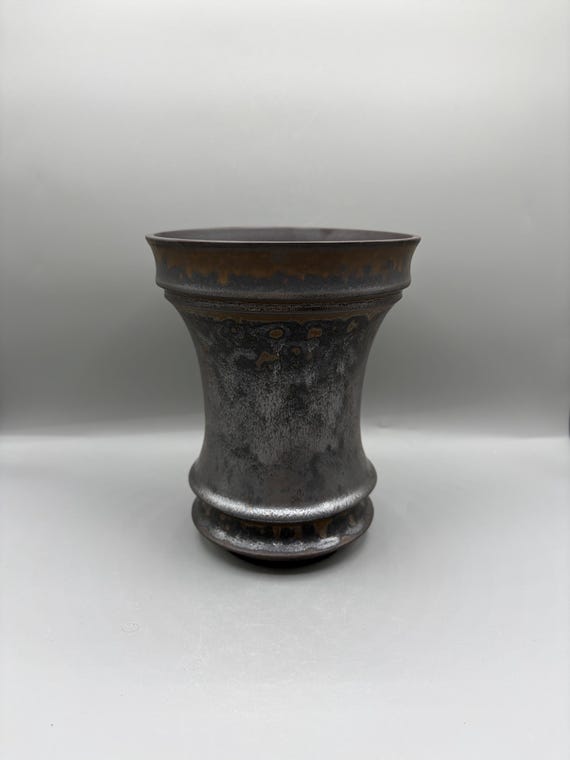 5.75 inch W* 7 inch H/High quality handmade ceramic pottery/ Succulent Pot/ Handmade Pot/ Caudex Pot/ Planter/ Bronze Pot/ Rusted Metal