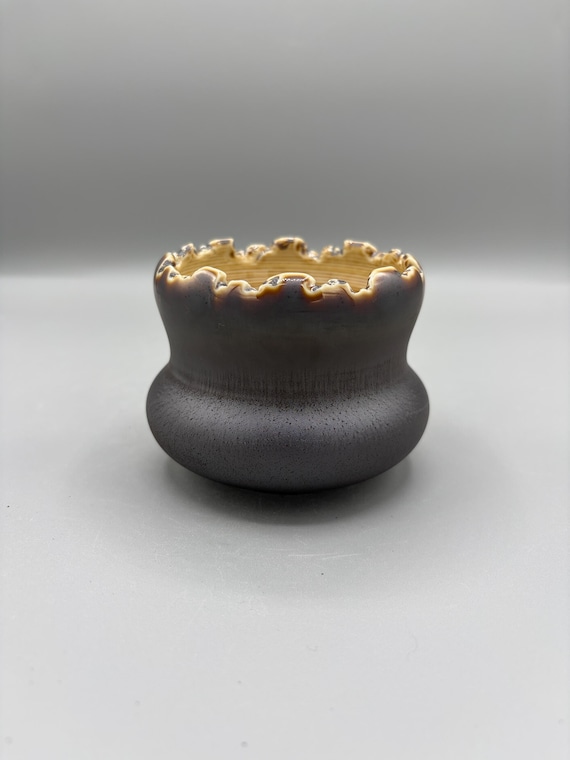 3.75 inch W* 3 inch H/ Handmade Molten Gold Eclipse Ceramic Pot/ Premium Caudex Planter/ Artistic Houseplant Pot/ Succulent Cactus Planter