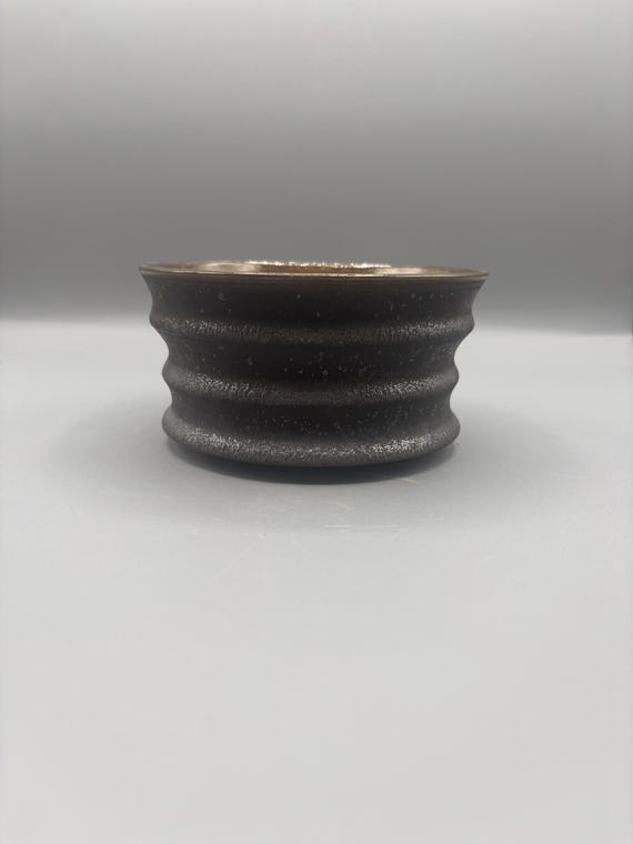 5 inch W* 2.75 inch H/ High quality handmade ceramic pottery/Succulent Pot/Handmade Pot/Caudex Pot/Ceramic Pot/Planter/Black Pot