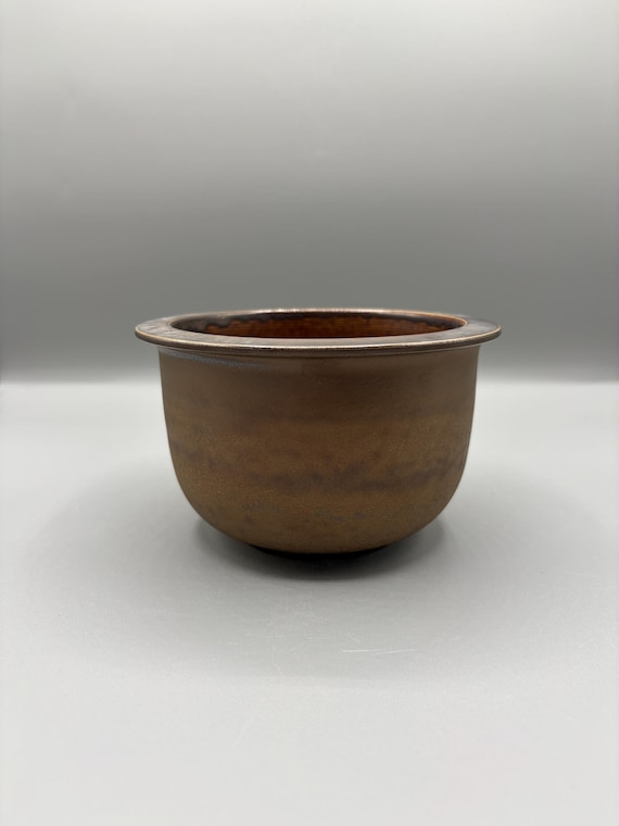 5 inch W* 3.25 inch H/ High quality handmade ceramic pottery/Succulent Pot/Handmade Pot/Caudex Pot/Ceramic Pot/Planter/Black Pot