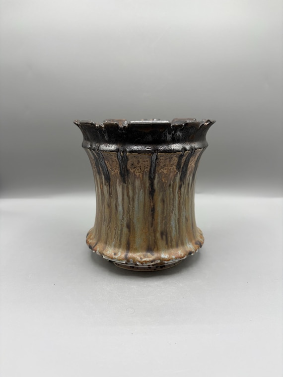5.5 inch W* 5.5 inch H/ High Quality Ceramic Planter/ Ancient Citadel Planter/ Relic Tower Planter/ Bronze Ruins Planter/ Forgotten Temple