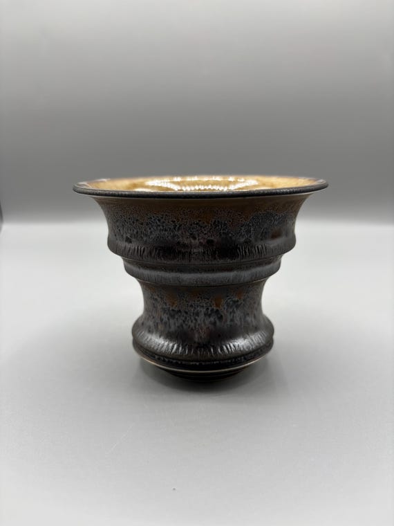 4.5 inch W* 3.25 inch H/ High quality handmade ceramic pottery/Succulent Pot/Handmade Pot/Caudex Pot/Ceramic Pot/Black Pot/Cactus Pot