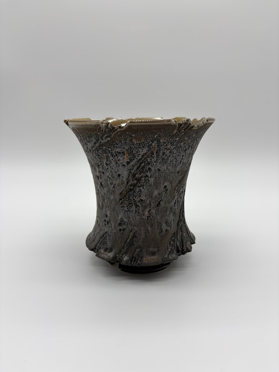 6 inch W* 6 inch H/ High Quality Handmand Pottery/ Metal Black Pottery/Caudex Planter/Collector Pot/Caudiciform Planter