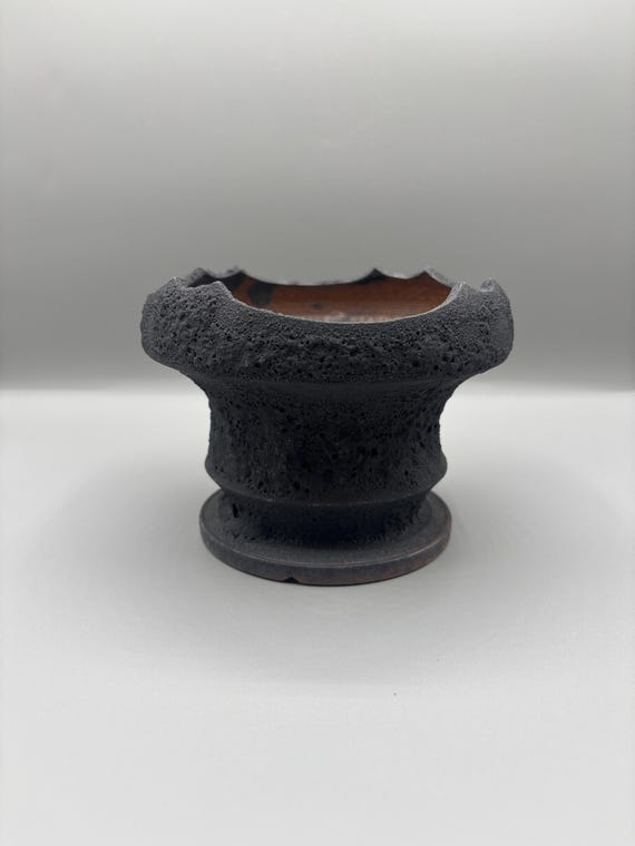 5.5 inch W* 4.25 inch H/ High quality handmade ceramic pottery/Succulent Pot/Handmade Pot/Caudex Pot/Ceramic Pot/Black Pots/Cactus Pot