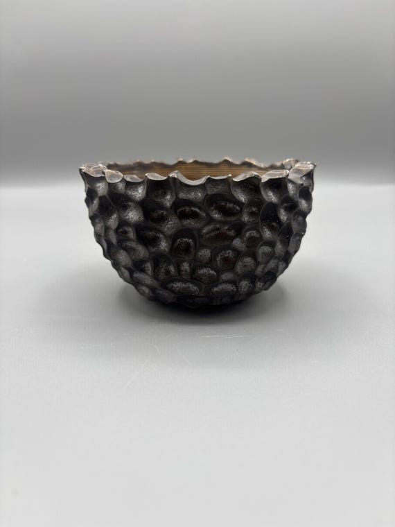 4 inch W* 2.5 inch H/ High quality handmade ceramic pottery/Succulent Pot/Handmade Pot/Caudex Pot/Ceramic Pot/Planter/Black Pot